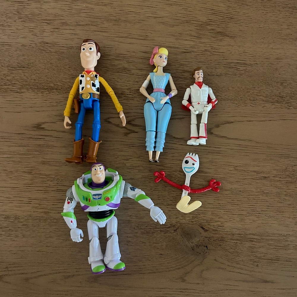 Disney Pixar Toy Store Figures 5 Total Woody Buzz Duke Bo Peep Forky